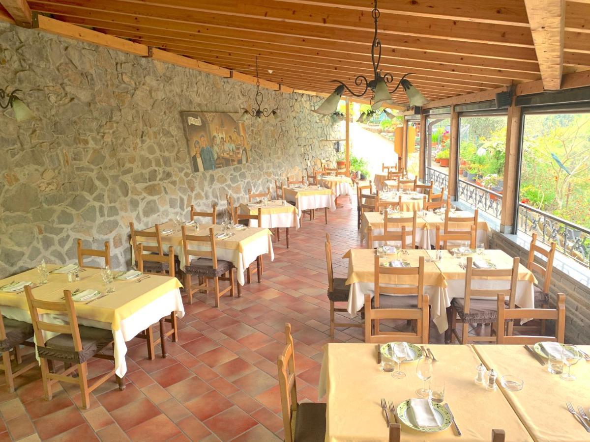 La Favorita Apricale B&B & Ristorante Exteriör bild