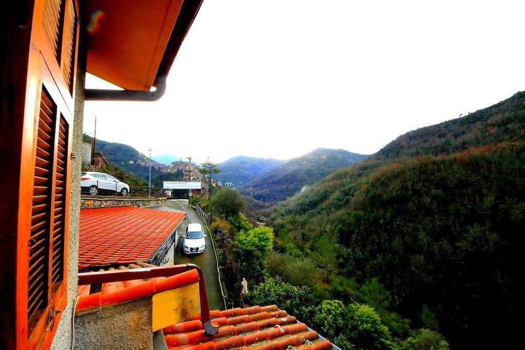 La Favorita Apricale B&B & Ristorante Rum bild